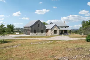 135 Scenic Vista Dr, Fredericksburg, TX 78624 - Photo 3