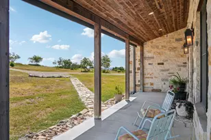 135 Scenic Vista Dr, Fredericksburg, TX 78624 - Photo 11