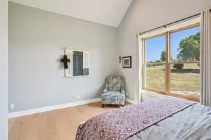 135 Scenic Vista Dr, Fredericksburg, TX 78624 - Photo 23