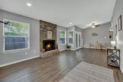 1905 Castle Gate Circle, San Marcos, TX 78666 - Photo 5