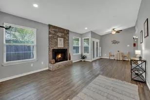 1905 Castle Gate Cir, San Marcos, TX 78666 - Photo 5