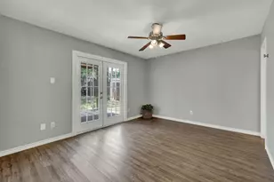 1905 Castle Gate Cir, San Marcos, TX 78666 - Photo 19