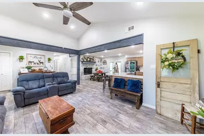 7338 Fm 1624, Lexington, TX 78947 - Photo 3