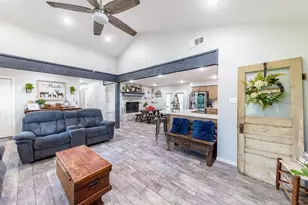 7338 Fm 1624, Lexington, TX 78947 - Photo 3