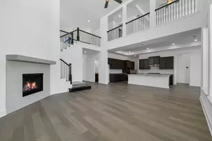 820 S Hemingway Loop, Liberty Hill, TX 78642 - Photo 15