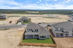 820 S Hemingway Loop, Liberty Hill, TX 78642 - Photo 27