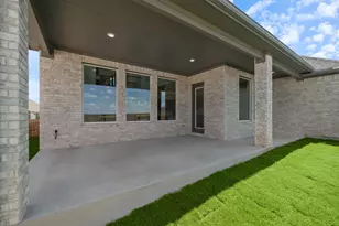 820 S Hemingway Loop, Liberty Hill, TX 78642 - Photo 23