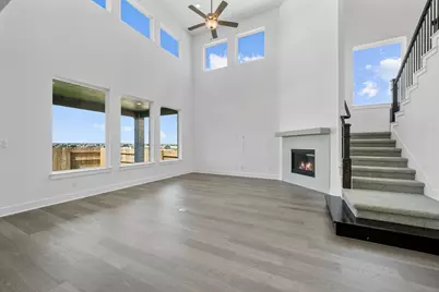 820 S Hemingway Loop, Liberty Hill, TX 78642 - Photo 13