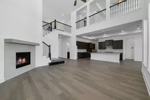 820 S Hemingway Loop, Liberty Hill, TX 78642 - Photo 15