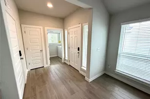 159 Appleberry Ln, Elgin, TX 78621 - Photo 5