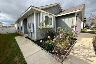 159 Appleberry Ln, Elgin, TX 78621 - Photo 3