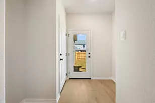 112 Barret Dr, Liberty Hill, TX 78642 - Photo 23