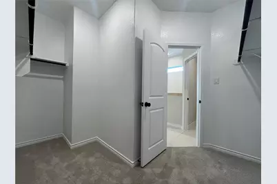 112 Barret Drive, Liberty Hill, TX 78642 - Photo 35