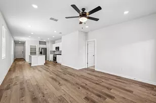 164 Two Bits Ln, Elgin, TX 78621 - Photo 5