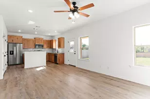 913 Blane Circle Circle, Lampasas, TX 76550 - Photo 3