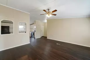 1190 Ridge Dr, Austin, TX 78721 - Photo 3