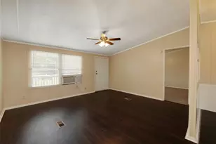 1190 Ridge Dr, Austin, TX 78721 - Photo 5