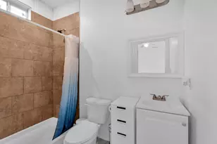 114 Crepe Myrtle Pkwy, Elgin, TX 78621 - Photo 17