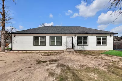 114 Crepe Myrtle Parkway, Elgin, TX 78621 - Photo 1