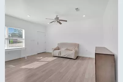 114 Crepe Myrtle Parkway, Elgin, TX 78621 - Photo 7