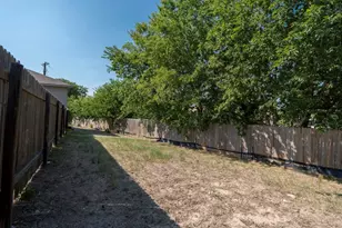 480 Waterloo Dr, Kyle, TX 78640 - Photo 23