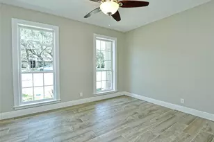 4301 Balcones Woods Dr, Austin, TX 78759 - Photo 17