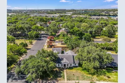 4301 Balcones Woods Drive, Austin, TX 78759 - Photo 31