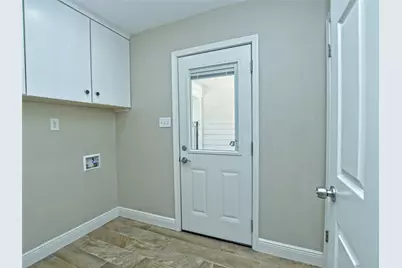 4301 Balcones Woods Drive, Austin, TX 78759 - Photo 11