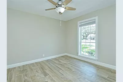 4301 Balcones Woods Drive, Austin, TX 78759 - Photo 19