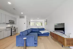 2906 S 1st St, Austin, TX 78704 - Photo 3