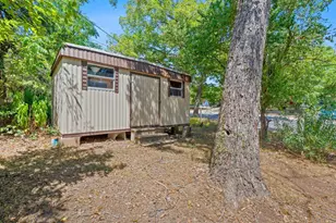 905 N LBJ Dr, San Marcos, TX 78666 - Photo 7