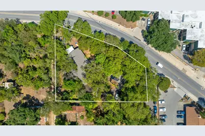 905 N Lbj Drive, San Marcos, TX 78666 - Photo 1