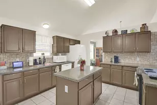 107 Taylor Dr, Spicewood, TX 78669 - Photo 13