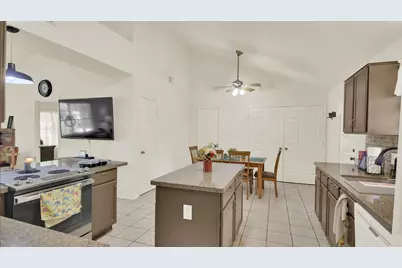 107 Taylor Drive, Spicewood, TX 78669 - Photo 15