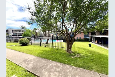 3304 Red River Street #203, Austin, TX 78705 - Photo 15