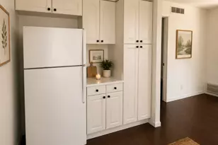 3304 Red River St, Austin, TX 78705 - Photo 5