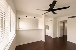 3304 Red River St, Austin, TX 78705 - Photo 3