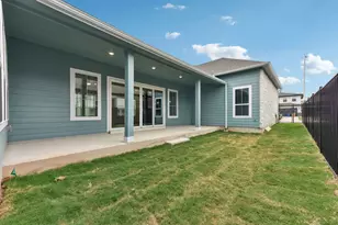 7517 Boyd Hvn Dr, Austin, TX 78744 - Photo 13