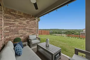 6700 Cliff Rose Dr, Spicewood, TX 78669 - Photo 3
