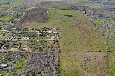 15804 Jacobson Road, Del Valle, TX 78617 - Photo 5