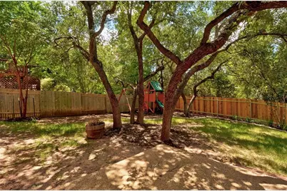 13017 Titus Court, Austin, TX 78732 - Photo 23