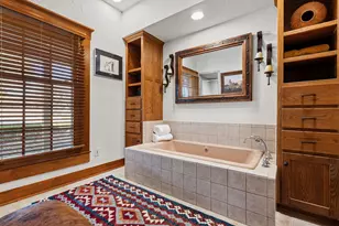 521 Bluff Creek Rd, Center Point, TX 78010 - Photo 27