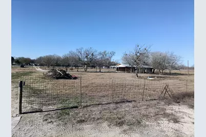 9270 San Marcos Highway, Fentress, TX 78622 - Photo 19