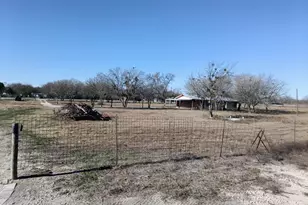 9270 San Marcos Hwy, Fentress, TX 78622 - Photo 19