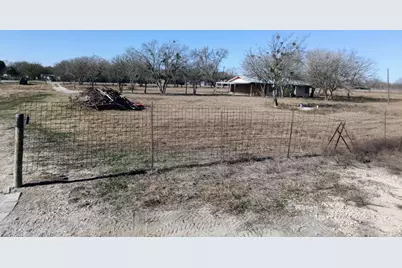 9270 San Marcos Highway, Fentress, TX 78622 - Photo 19