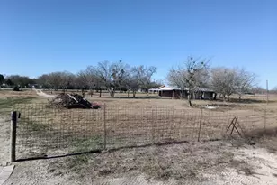 9270 San Marcos Hwy, Fentress, TX 78622 - Photo 19