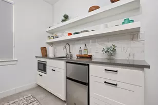 438 Pear Tree Ln, Austin, TX 78737 - Photo 29