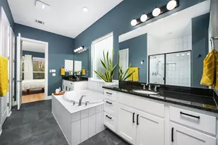 438 Pear Tree Ln, Austin, TX 78737 - Photo 15