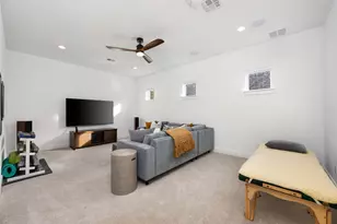 438 Pear Tree Ln, Austin, TX 78737 - Photo 25