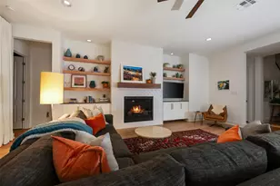 438 Pear Tree Ln, Austin, TX 78737 - Photo 9